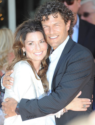 shania-twain-kho-dau-benh-tat-va-noi-tui-ho-chong-ngoai-tinh-2