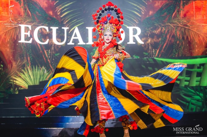 Trang phục dân tộc của thí sinh Miss Grand International