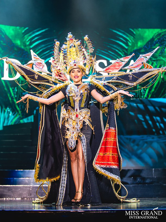Trang phục dân tộc của thí sinh Miss Grand International