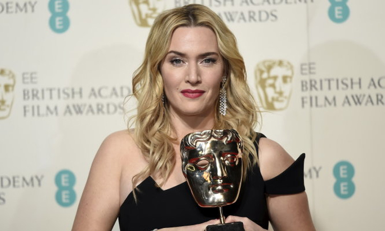 Kate Winslet tại lễ trao giải BAFTA 2016. Ảnh: Reuters.