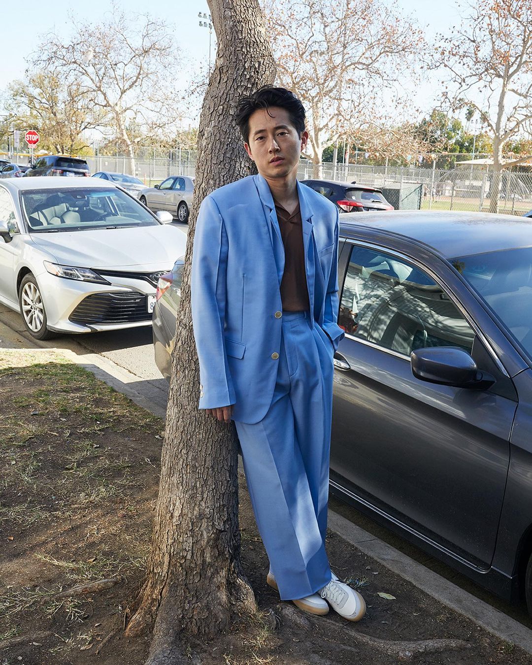 Diễn viên Steven Yeun trên tạp chí W.