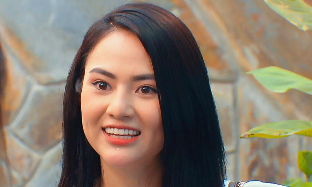 Diễn viên Việt Hoa trong vai Nga. Ảnh: VFC.